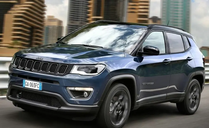 Jeep Compass czy warto kupić? Zobacz zalety i wady tego SUV-a