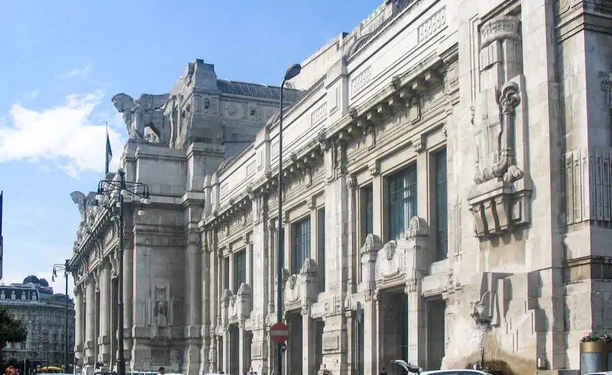 Czy w Mediolanie jest bezpiecznie? Fakty i zagrożenia dla turystów