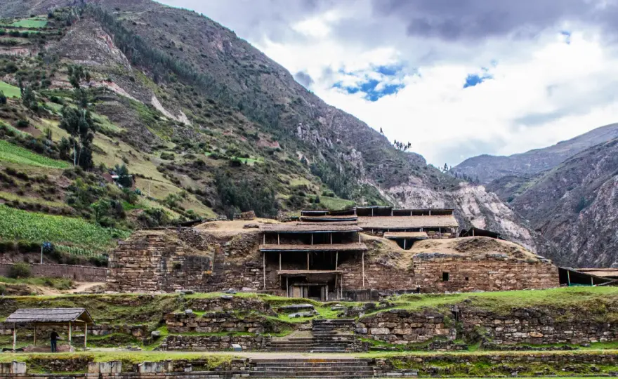 Chavín de Huántar: Odkryj tajemnice starożytnego Peru