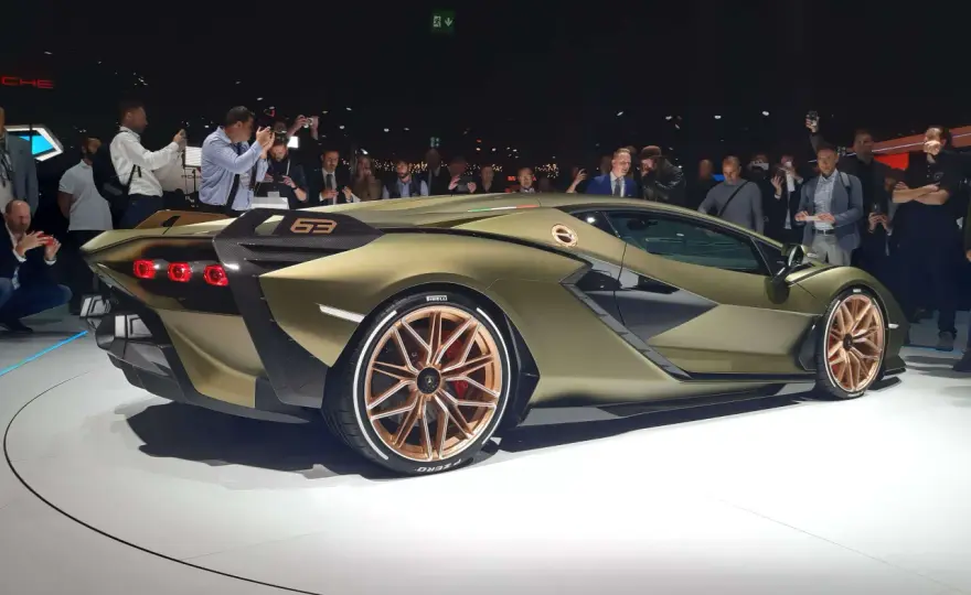 Ile kosztuje Lamborghini Sián? Cena, rynek i co warto wiedzieć