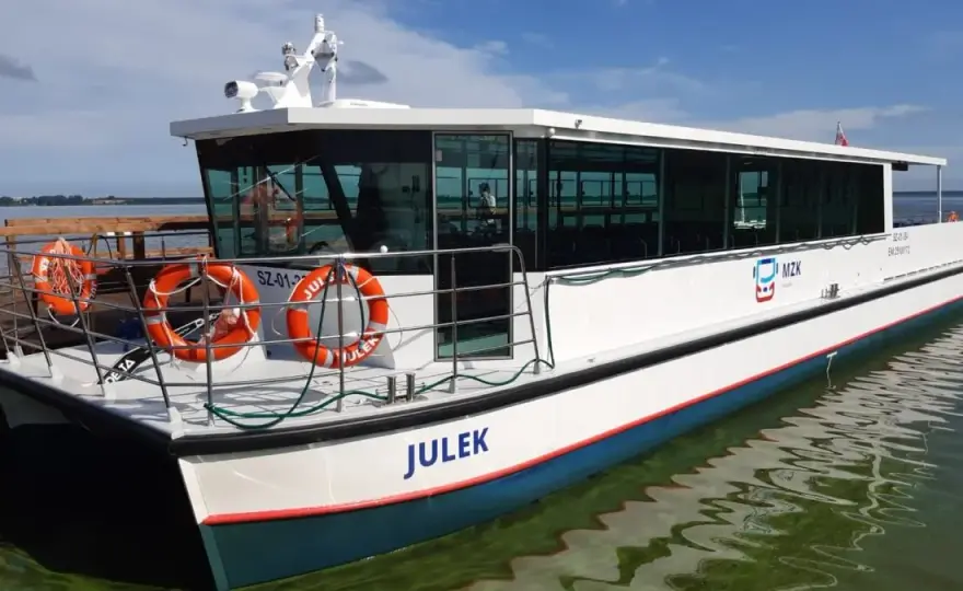 Jak dojechać z Koszalina do Mielna - najlepsze opcje transportu i ceny