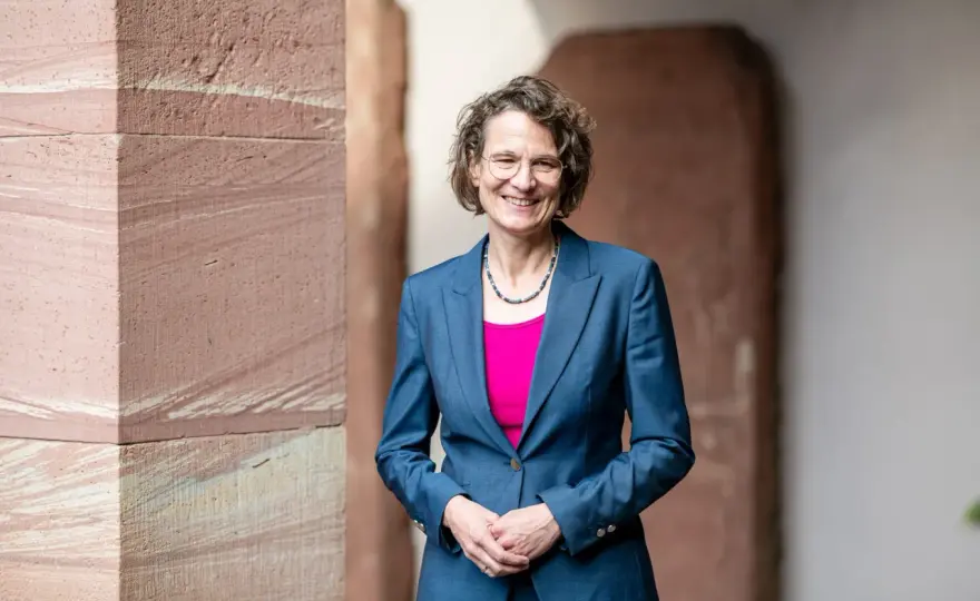 Christiane Tietz EKHN - Wie sie Kirche neu denkt