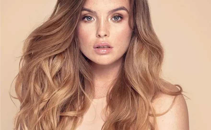 Balayage inverso - Dale profundidad a tu rubio sin oscurecer