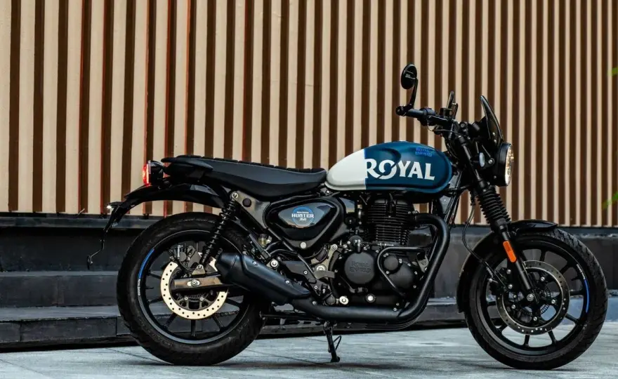 Royal Enfield HNTR 350 - la roadster urbana que facilita el día a día