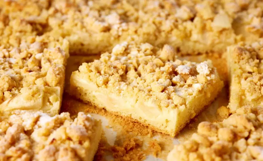 Apfelkuchen mit Vanillepudding - So gelingt er perfekt!