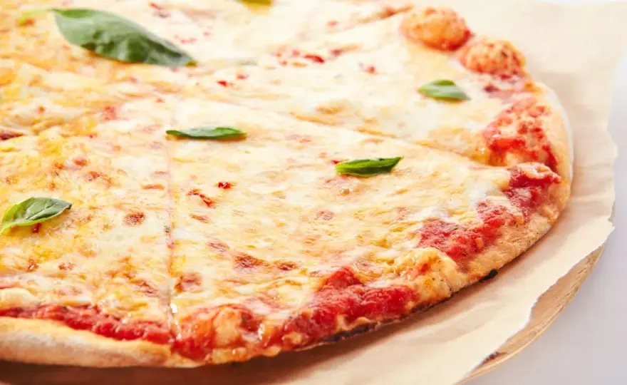 Pizza con lievito istantaneo - La ricetta perfetta e veloce