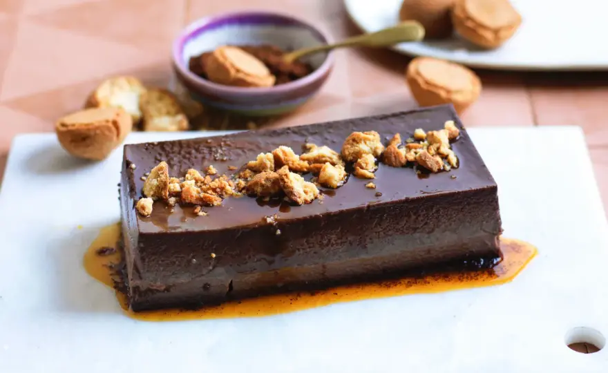 Bonet piemontese con cacao e amaretti, la ricetta tradizionale