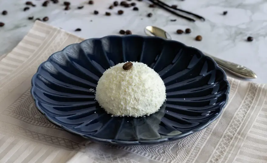 Semifreddo tartufo bianco al caffè senza gelatiera