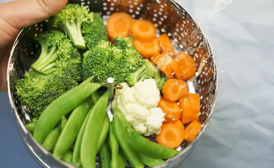 Warzywa na parze - jak gotować, by były smaczne i jędrne