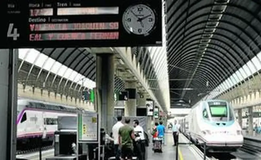 Tren València-Sevilla - ¿Directo o con transbordo?