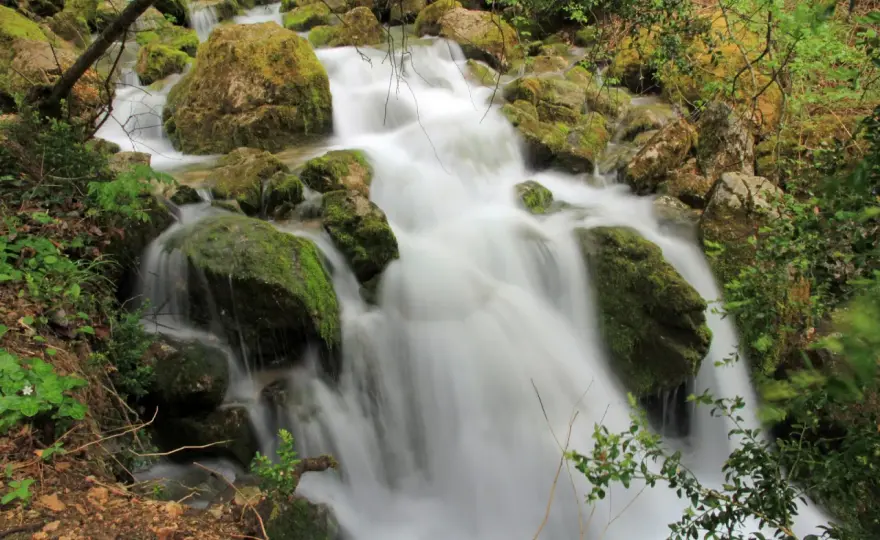 Fonts del Cardener - ¿Cascada o nacimiento del río? Guía completa
