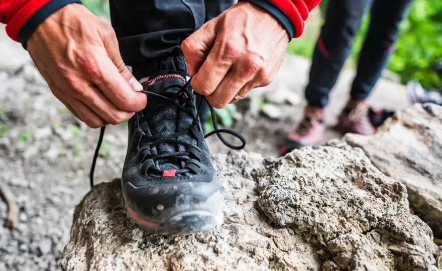 Buty podejściowe czy trekkingowe? Wybierz idealne w góry!