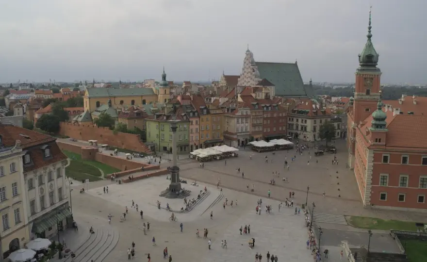 Stolica rozrywki: odkryj top miejsca w Warszawie