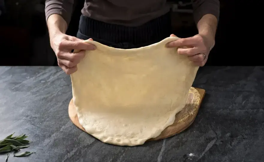 Szybkie ciasto do pizzy - idealny spód w 45 minut!