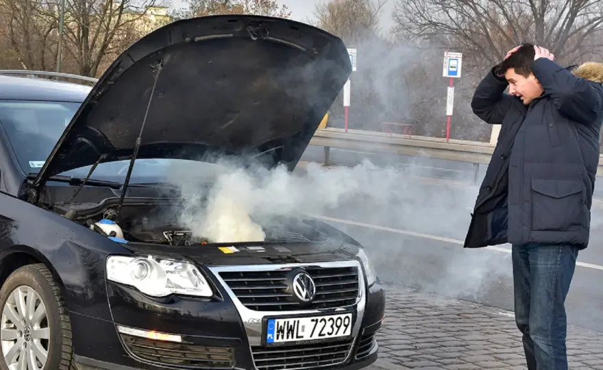 Ile kosztuje wyjęcie silnika z samochodu - Kiedy to się opłaca?