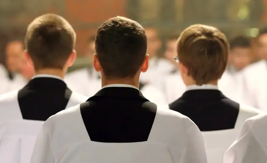 Czy kościół płaci podatek od darowizny? Oto, co musisz wiedzieć