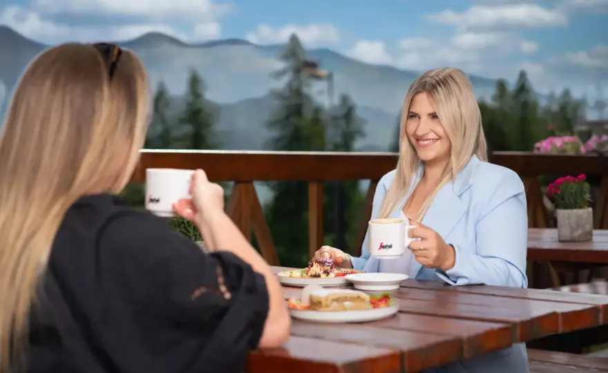 Gdzie zjeść na Gubałówce? Najlepsze restauracje z widokiem na Tatry
