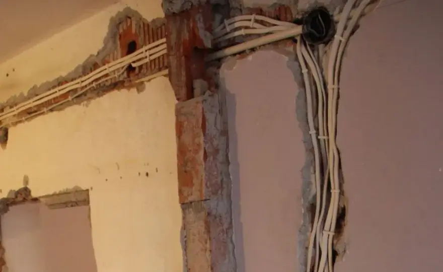 Wymiana instalacji elektrycznej w mieszkaniu - Ceny i porady
