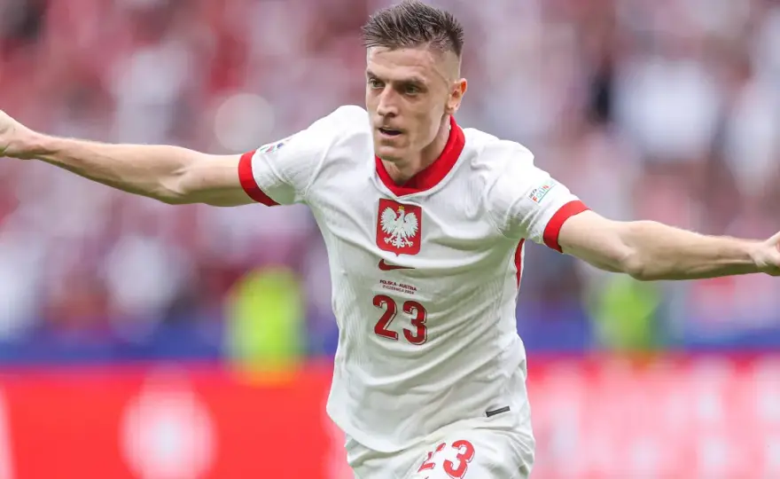 Krzysztof Piątek: Miliony w Katarze. Ile zarabia?