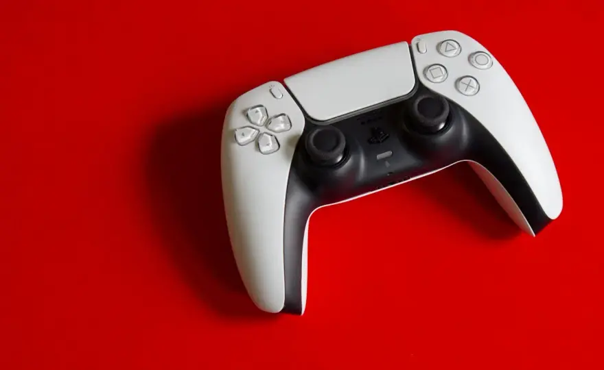 Jak podłączyć pada do PC? Xbox, PS5, PS4 poradnik bez problemów!
