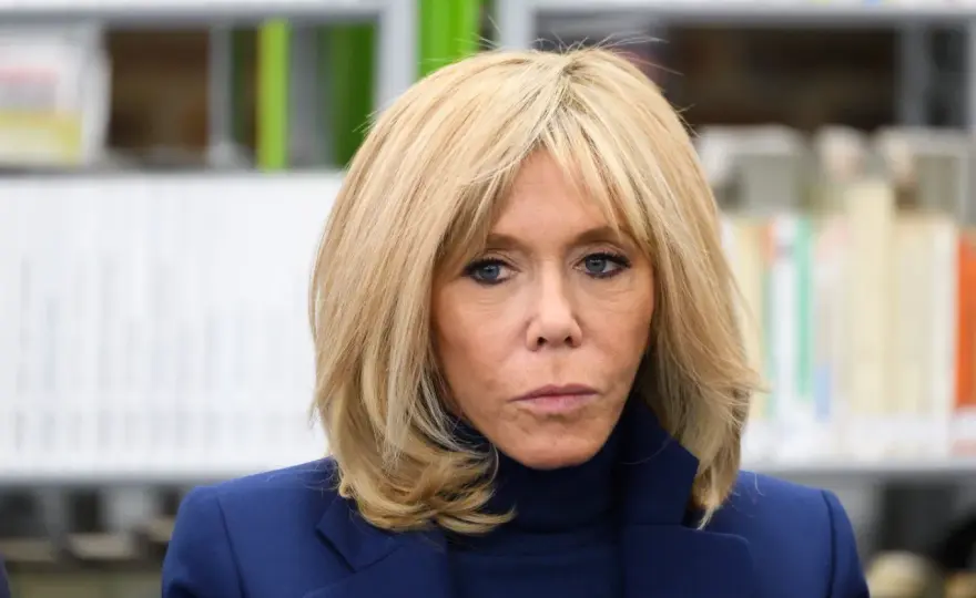 Brigitte Macron - operacje plastyczne? Fakty vs. plotki