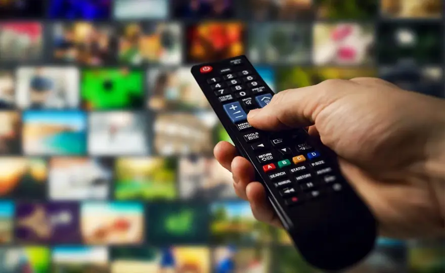 Jak zaprogramować pilot uniwersalny Philips? Kody krok po kroku
