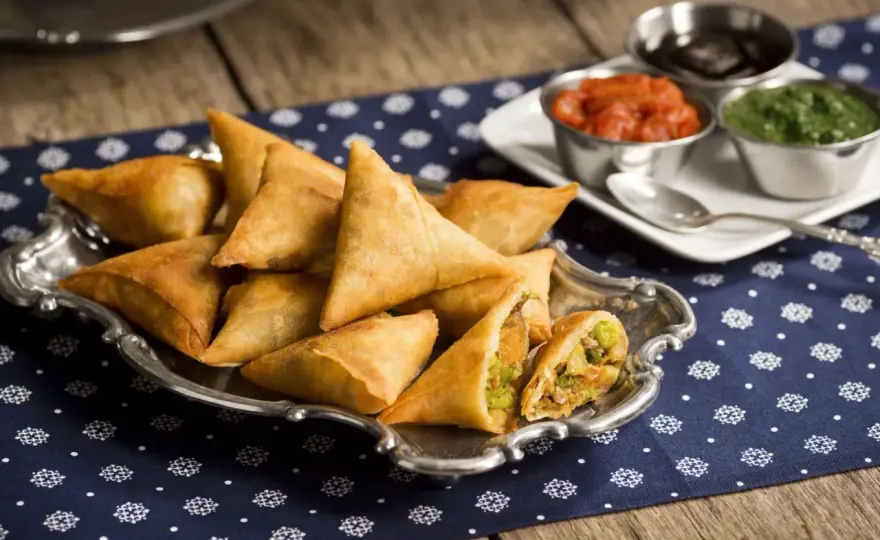 Samosa, czyli indyjski pierożek - jak zrobić go w domu?