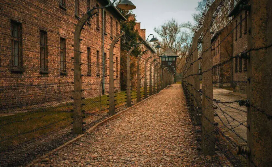 Auschwitz gdzie jest - Poznaj lokalizację i zaplanuj zwiedzanie