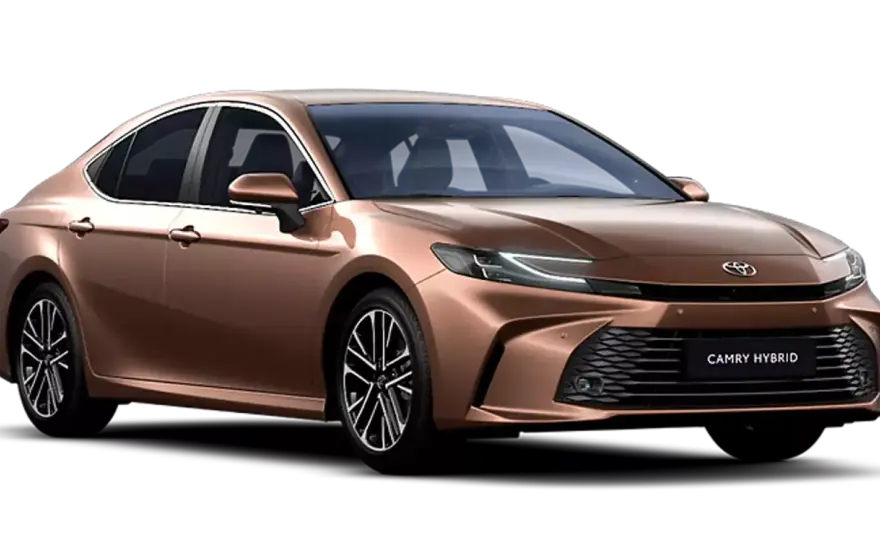 Toyota Camry Hybrid - Czy ten sedan ma dziś sens?