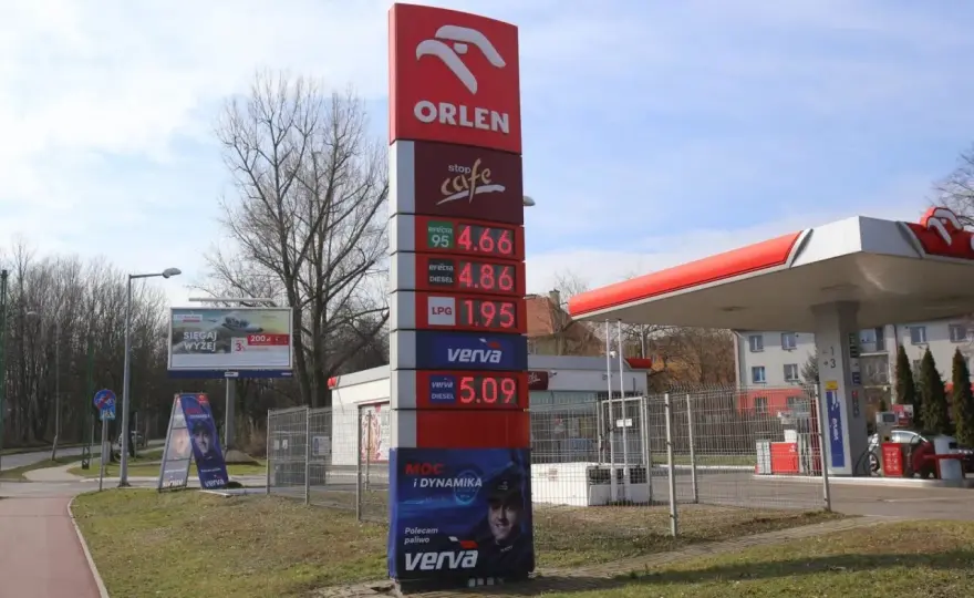 Kiedy diesel stanieje? Sprawdź prognozy i aktualne trendy cenowe