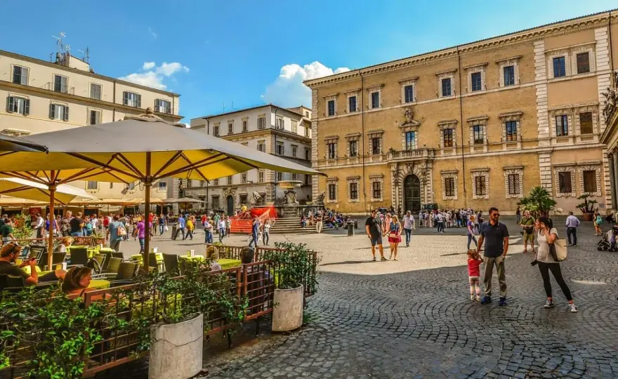Movida a Roma - Guida ai quartieri e serate perfette