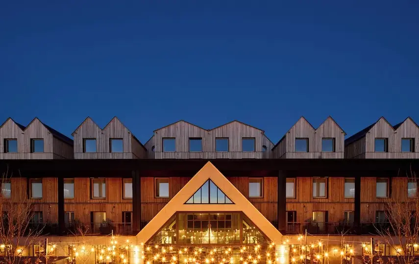 Hôtel Grand Mess Clermont-Ferrand: Votre Guide Complet 4*