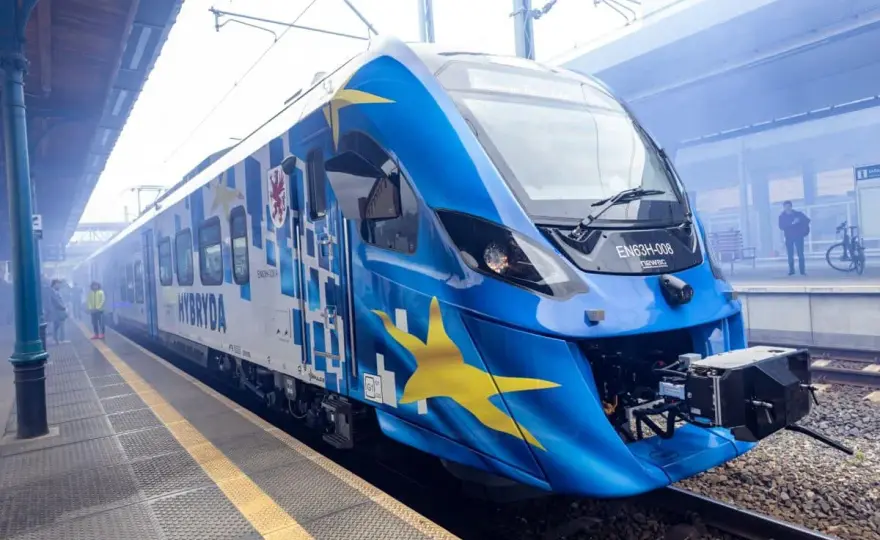 EW60 - Zapomniany EZT, który zmienił polską kolej?