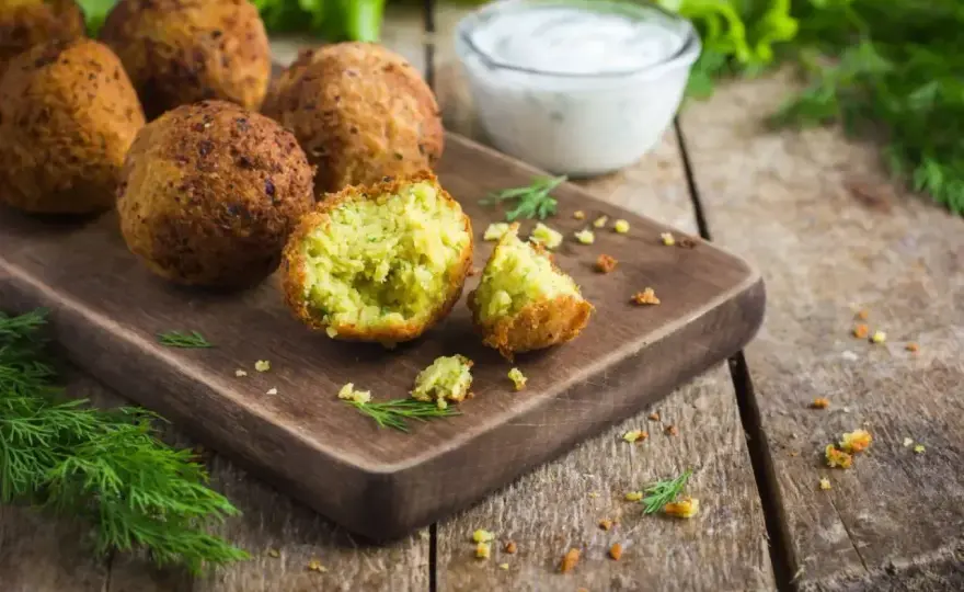 Domowy falafel - jak zrobić idealnie chrupiące kulki?