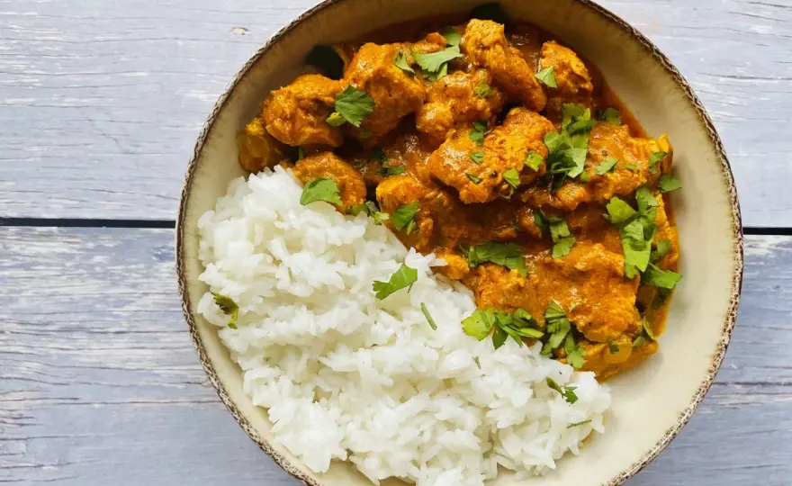Chicken Tikka Masala - Obiad jak z restauracji w domu!