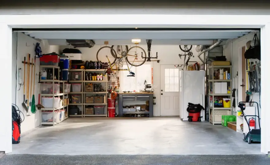 Sufit w garażu: 10 pomysłów, materiały i porady DIY