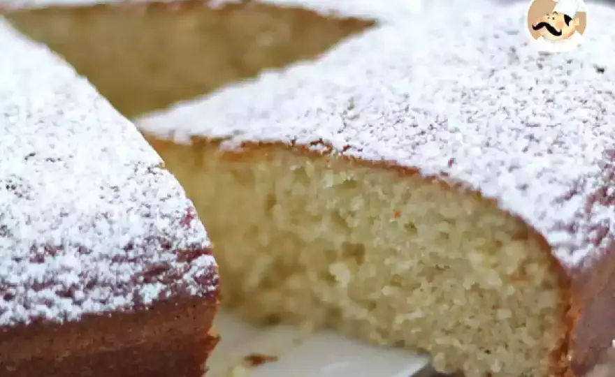 Torta allo yogurt soffice, la ricetta del vasetto senza bilancia