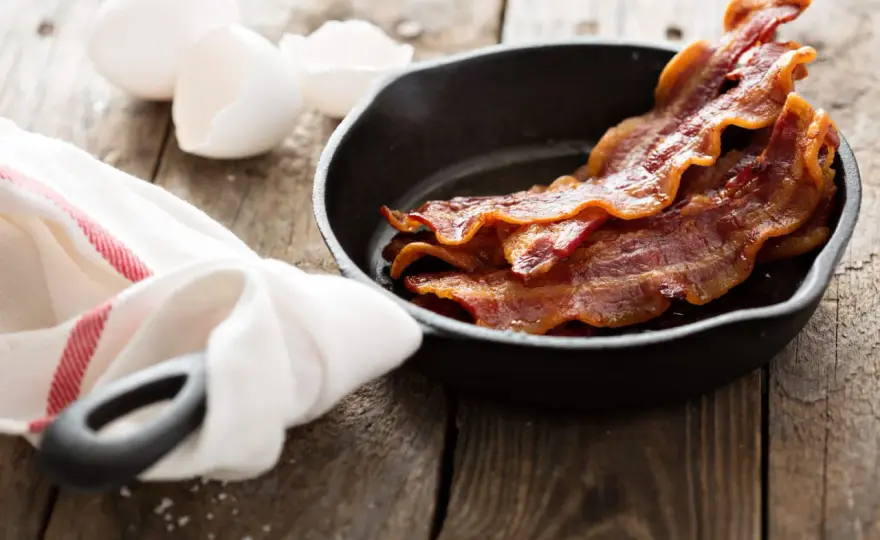 Fumage poitrine de porc - Bacon maison ou lard rustique?