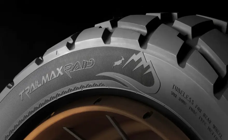 Dunlop Trailmax Raid - ¿El neumático 50/50 definitivo para tu aventura?