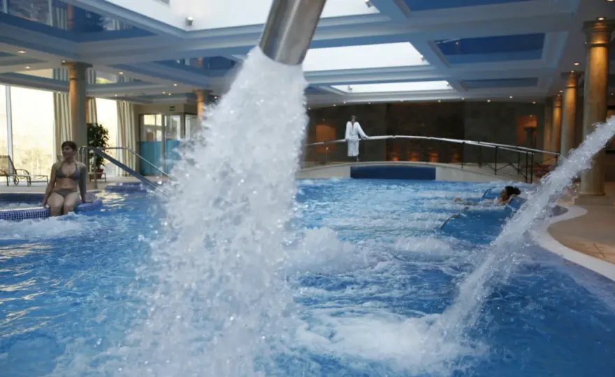 Balneario Puente Viesgo: Beneficios terapéuticos y experiencias únicas
