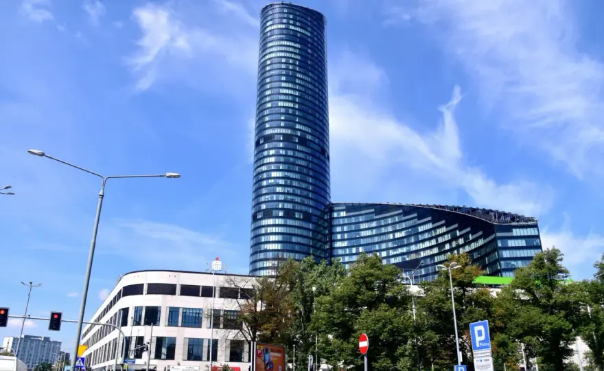 Sky Tower: Ile pięter ma najwyższy budynek Wrocławia?