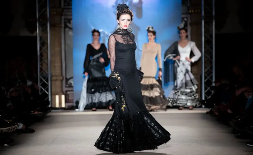 Falda flamenca de lunares: elige, combina y cuida tu look perfecto