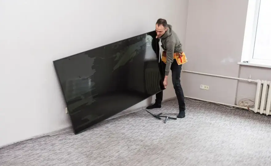Na jakiej wysokości zawiesić telewizor - Poznaj optymalne wymiary