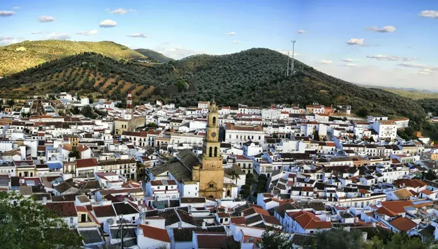 Cómo llegar a Constantina - Guía completa de transporte