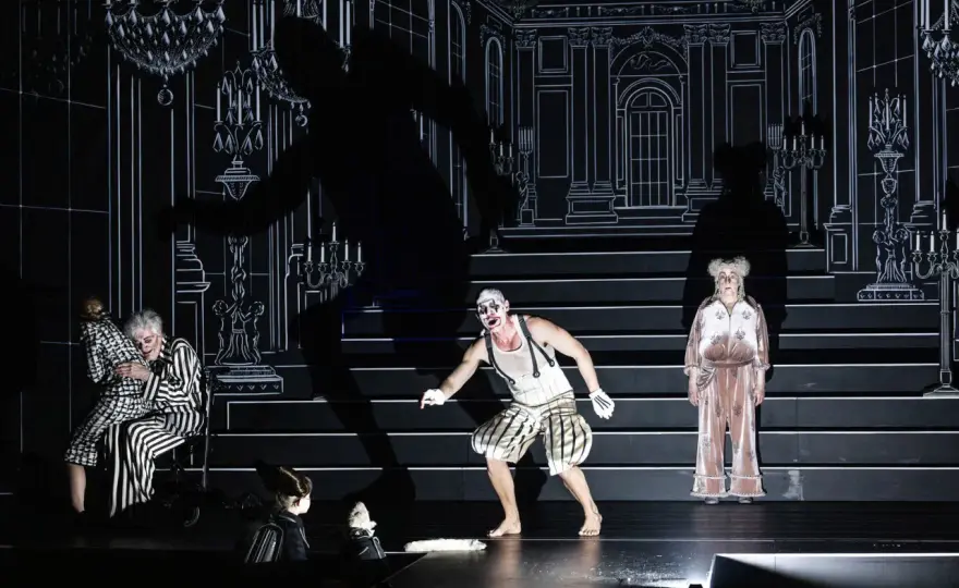 Misantropen på Dramaten - Molière i lekfull ny form