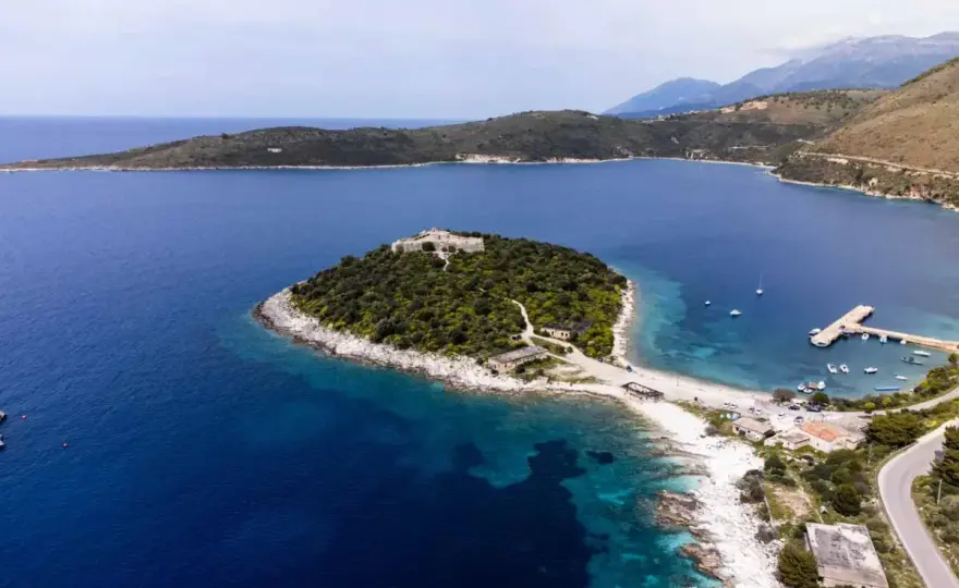 Qué ver en Himarë, Albania - playas, casco antiguo y excursiones