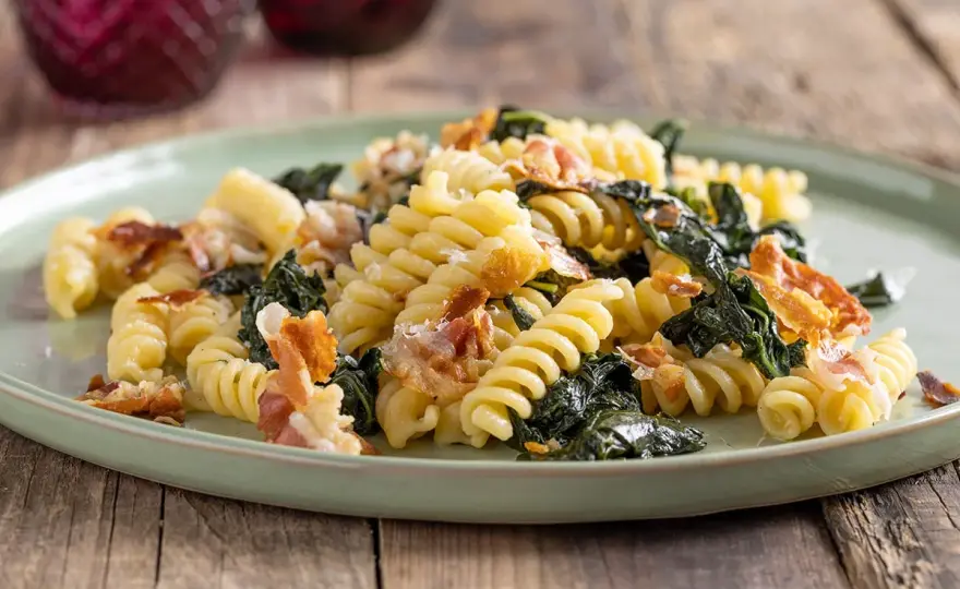 Pasta con cavolo nero - La ricetta perfetta, cremosa e saporita
