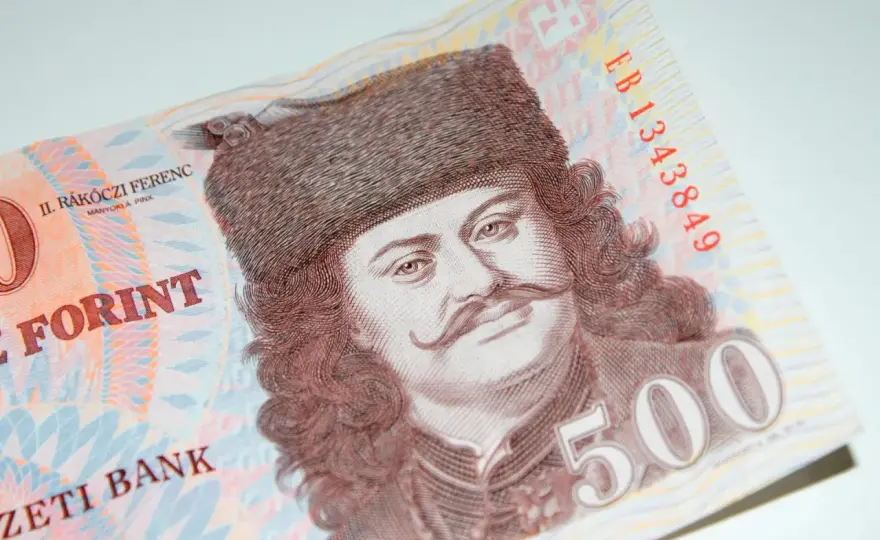 Przelicznik Forinta HUF: Kurs i wskazówki dotyczące wymiany walut