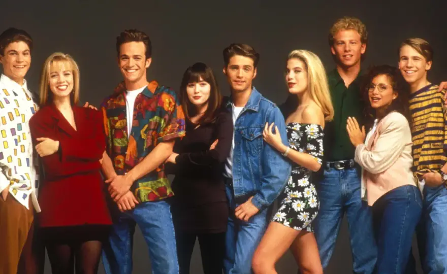 BH90210: Obsada po latach. Tragiczne pożegnania i nowe kariery