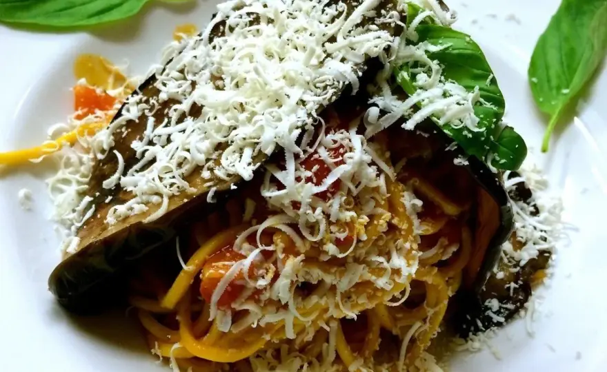 Pasta alla Norma perfetta - la ricetta siciliana autentica